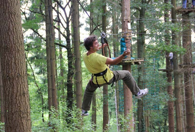 Roche d’Oëtre Orne Aventure – St Philbert sur Orne