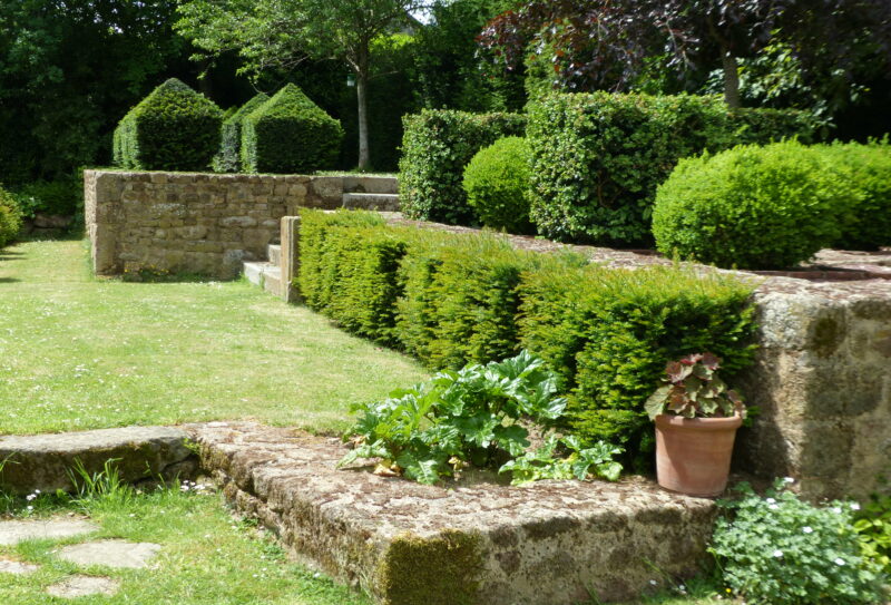 Jardin du manoir de la Boisnerie – Ste Honorine la Chardonne